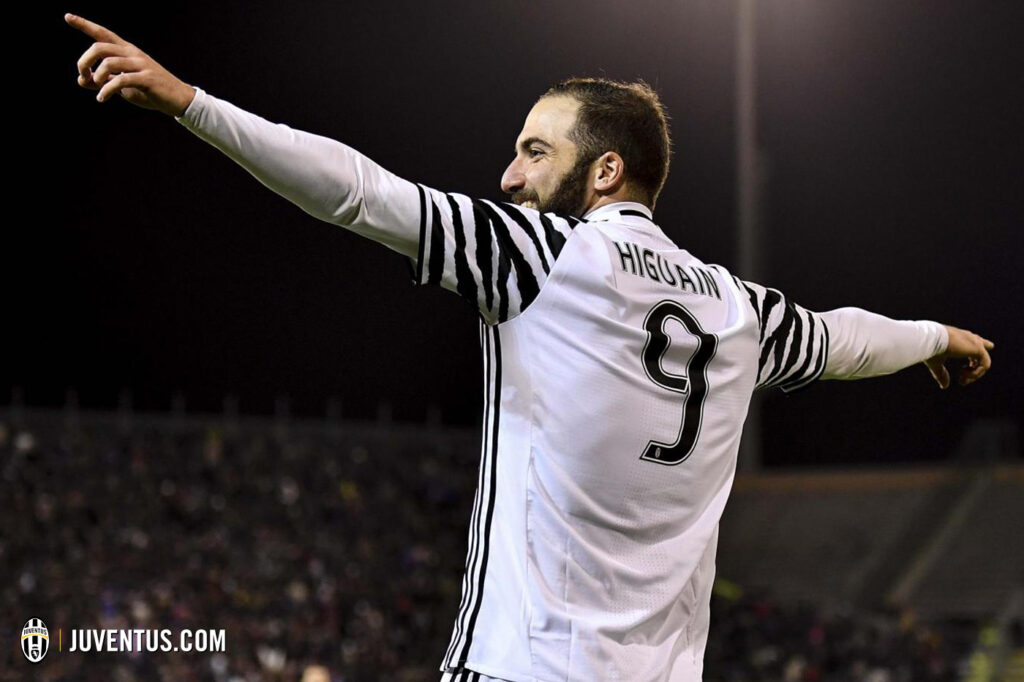 higuain_cagliari-juventus_feb2017-1