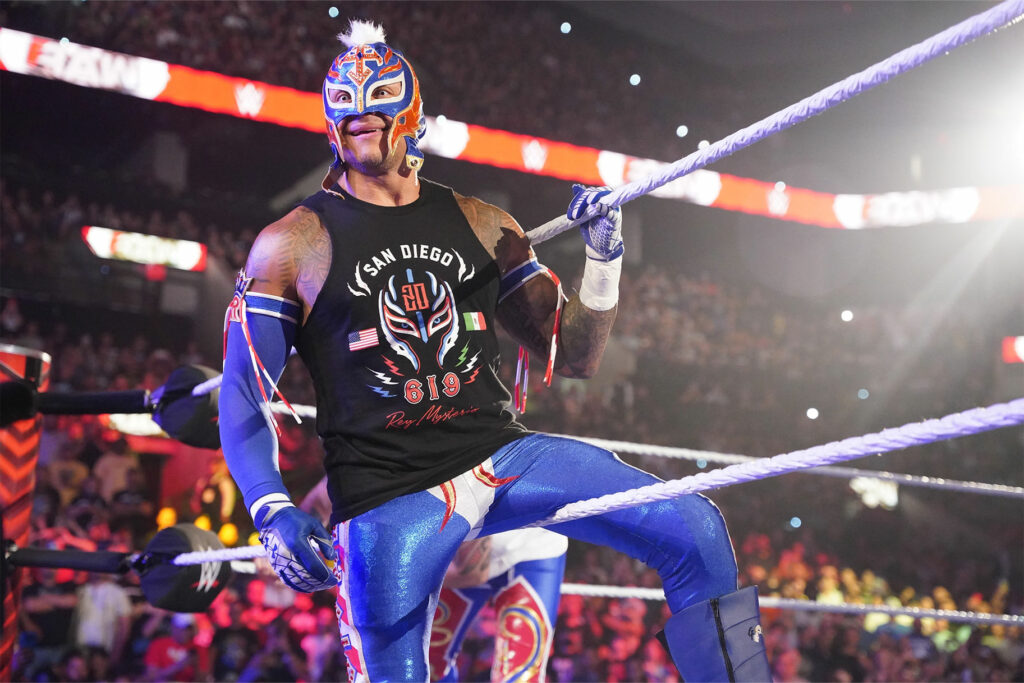 rey-mysterio-20-years-1