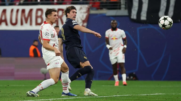 Vlahovic-RB-Leipzig-1